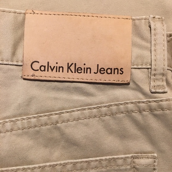 *Calvin Klein Jeans* Men’s light khaki jeans. Size 34 - Picture 6 of 7